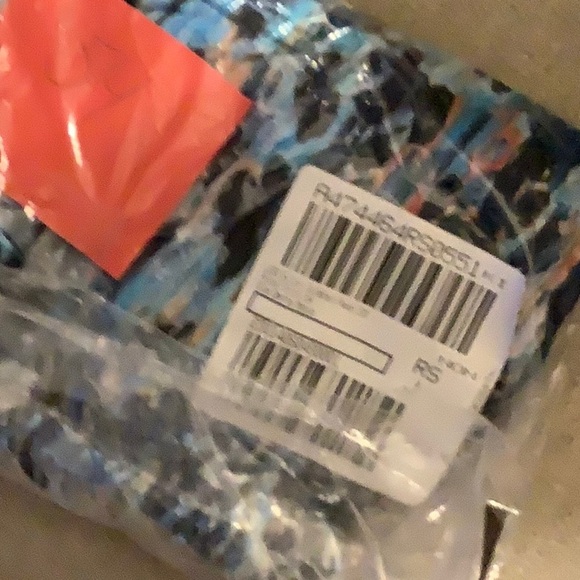 Logo by Lori Goldstein Women's Blue Patterned Top sz Med - Picture 5 of 5